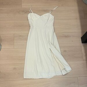 Aritzia Sunday best midi dress in cream with slit!